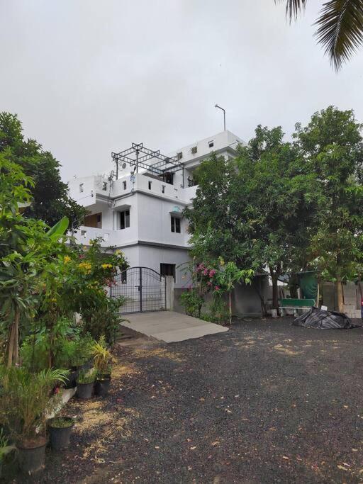 Gangi Kota North Flat Apartment Kovvur Exterior photo